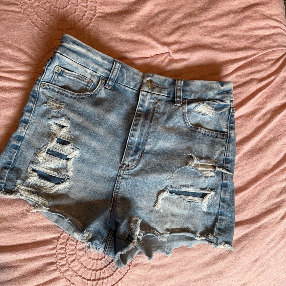 American eagle curvy high rise short size 8
